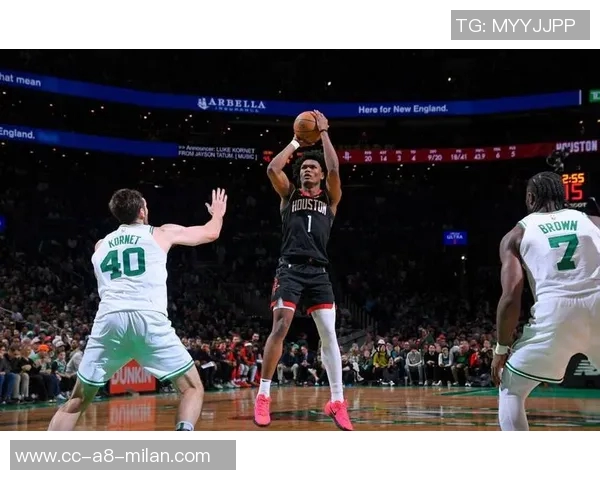 迪亚巴特半场表现惊艳5中5砍下10分13板创生涯新高16个篮板